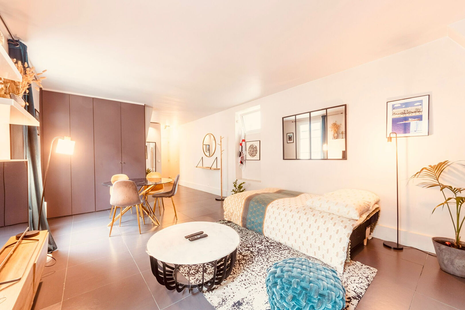 2 bright rooms, with contemporary charm, in the heart of Épinettes 2