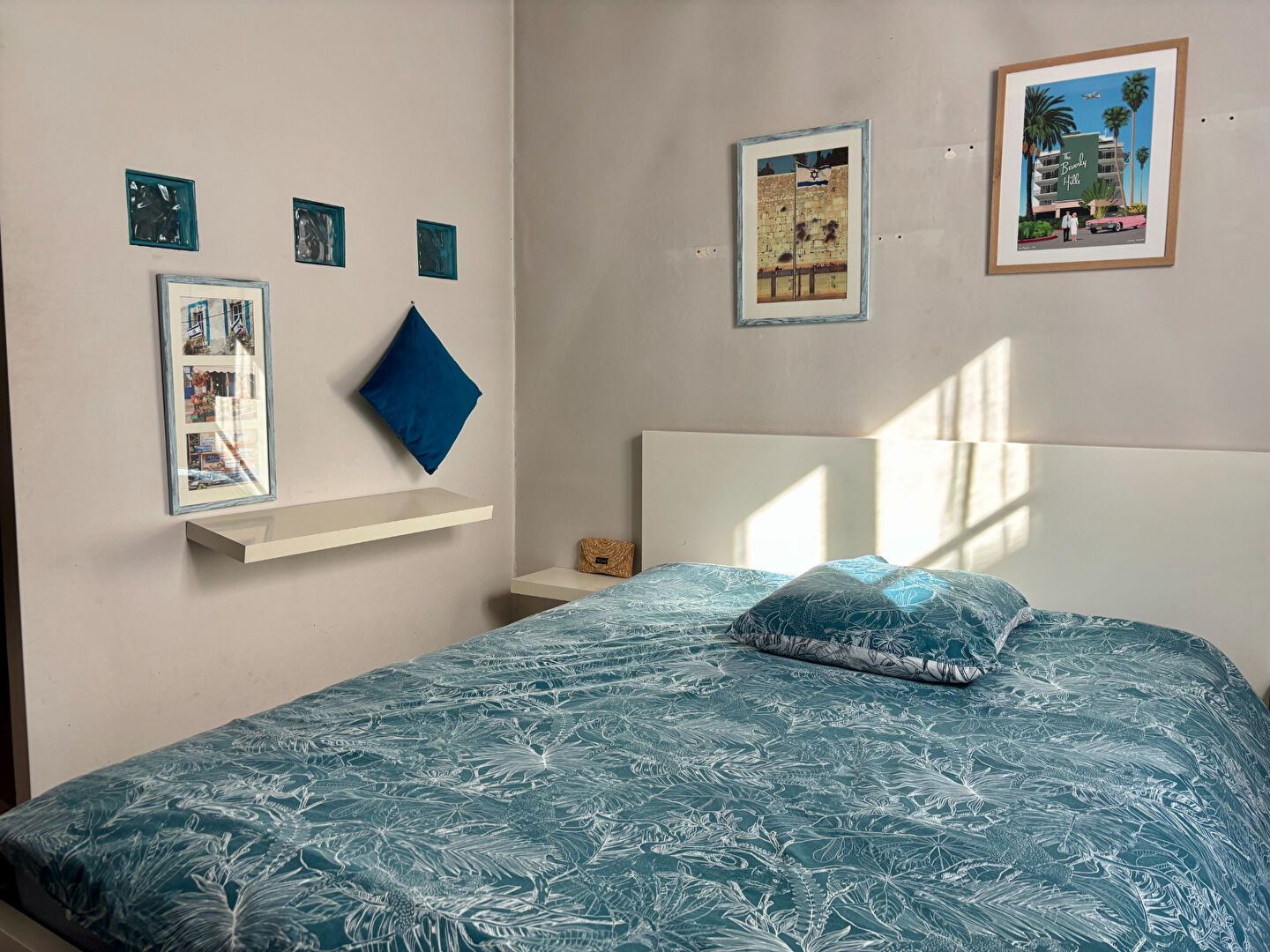 2 bright rooms, with contemporary charm, in the heart of Épinettes 4