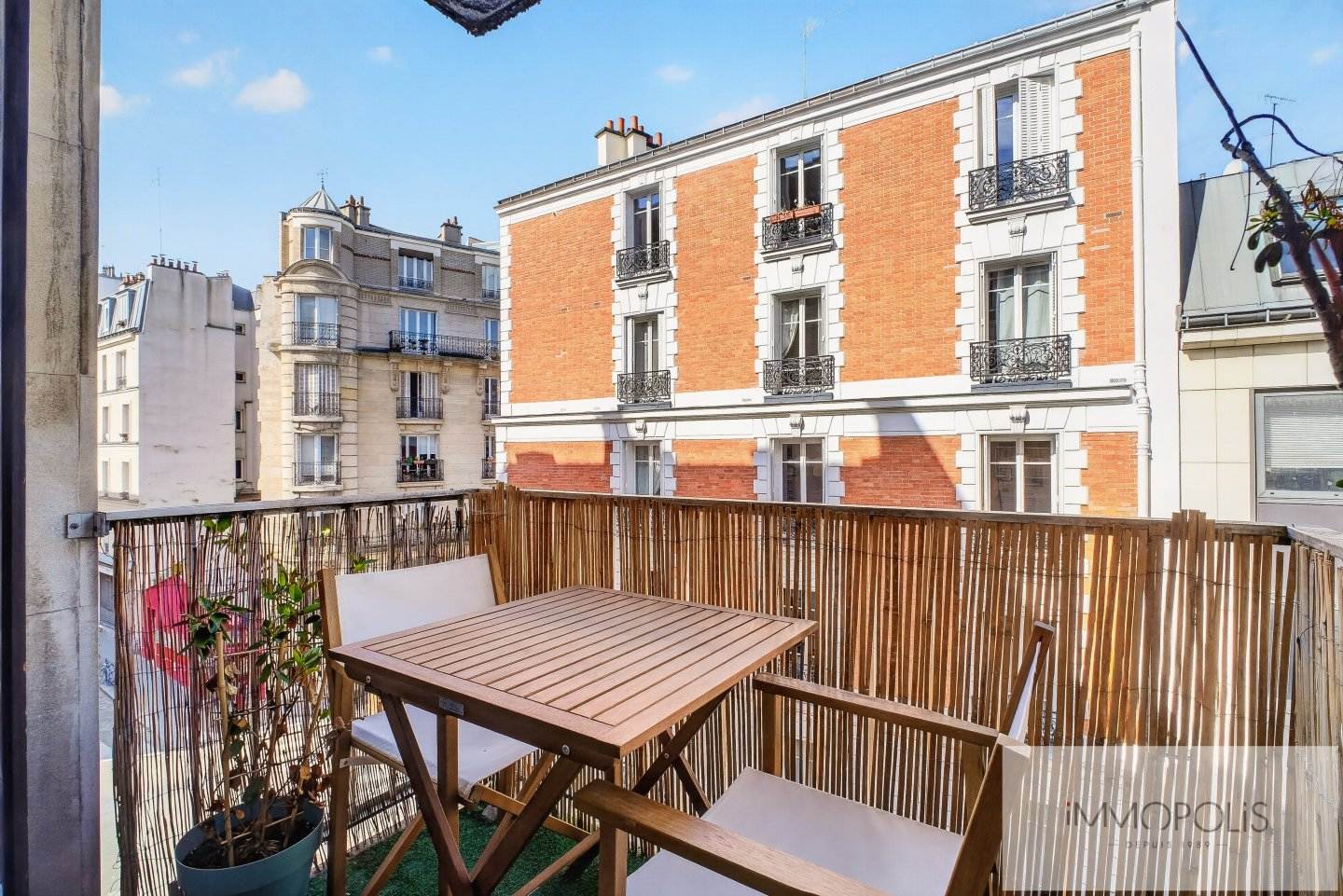 Superb Studio Saules/Francoeur West facing balcony Elevator 7
