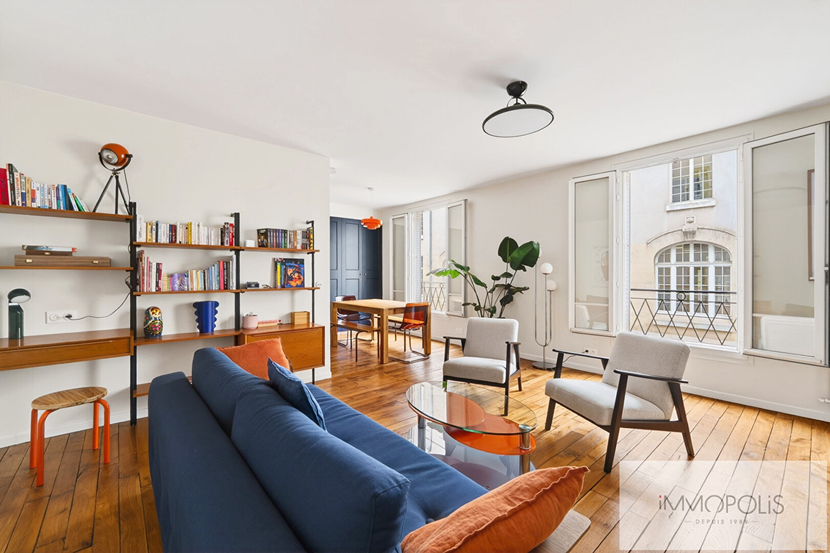 Montmartre – renovated 3 room apartment, potential 2 bedrooms, near Sacré-Coeur 1