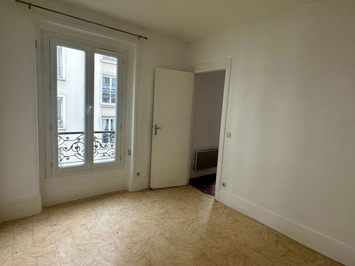 Rue Bachelet Charmant 3 pièces montmartrois 6 Rue Bachelet Charmant 3 pièces montmartrois 6