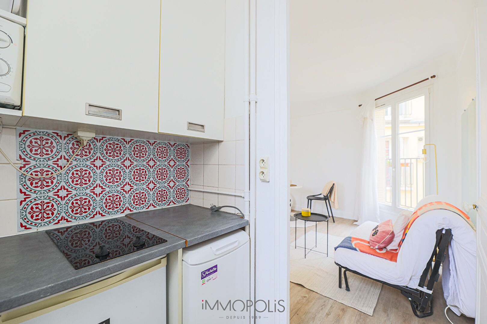 Studio Haut Lamarck / Caulaincourt étage élevé ascenseur ! 8