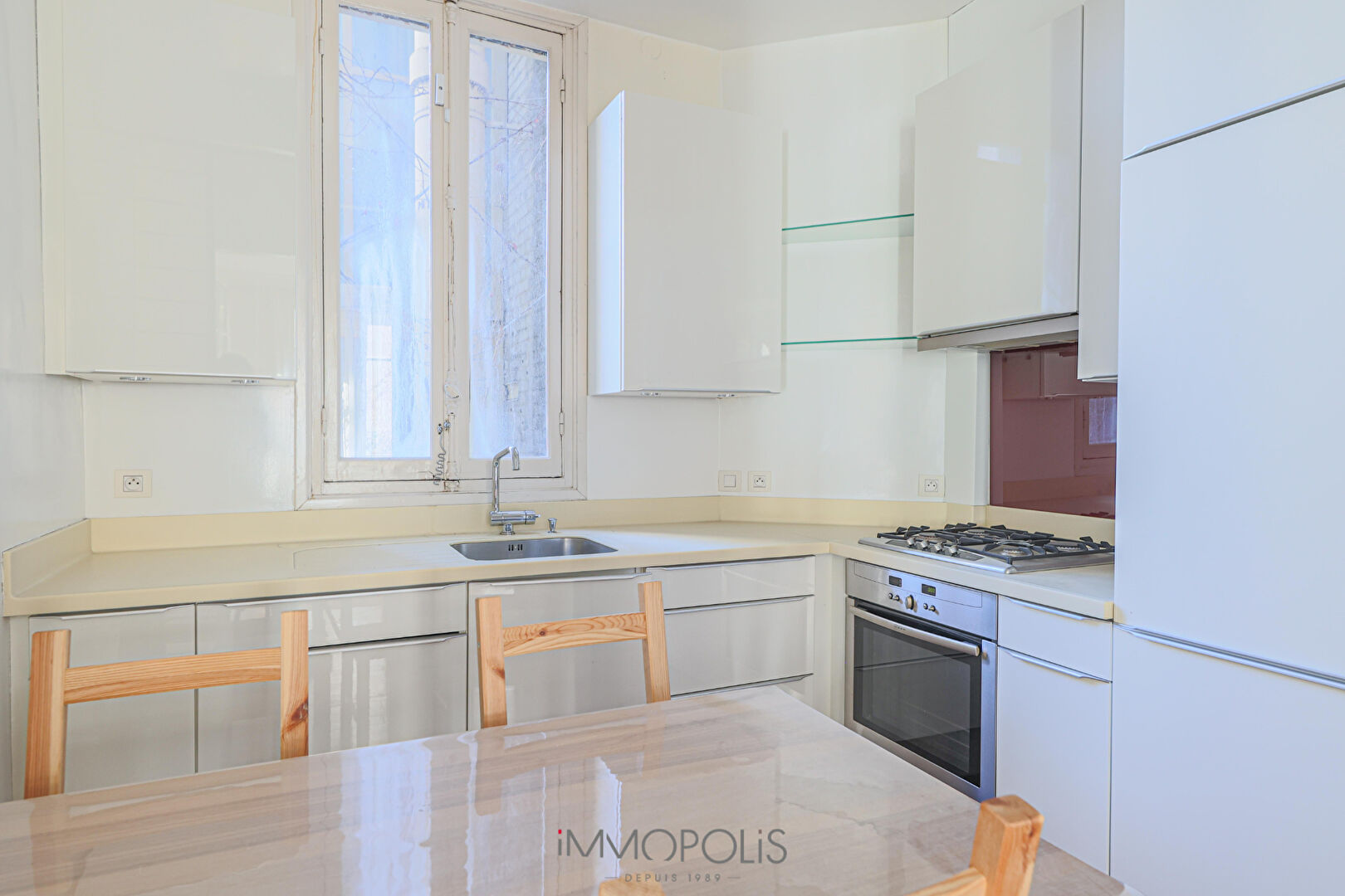Very beautiful classic 3 Room Lapeyrere Elevator! 10 Very beautiful classic 3 Room Lapeyrere Elevator! 10
