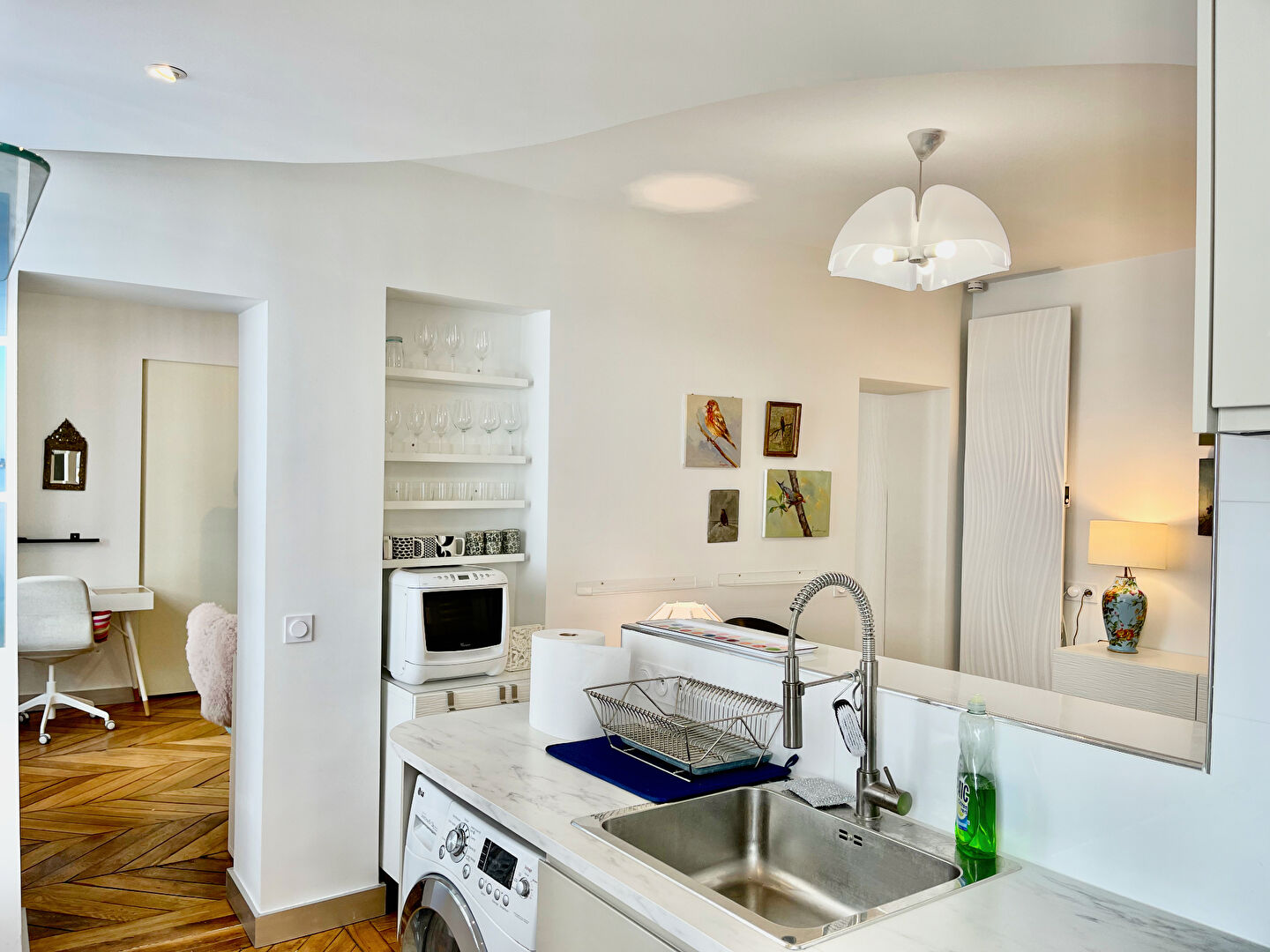 Quartier des Abbesses, appartement de charme prêt à emménager ! 5