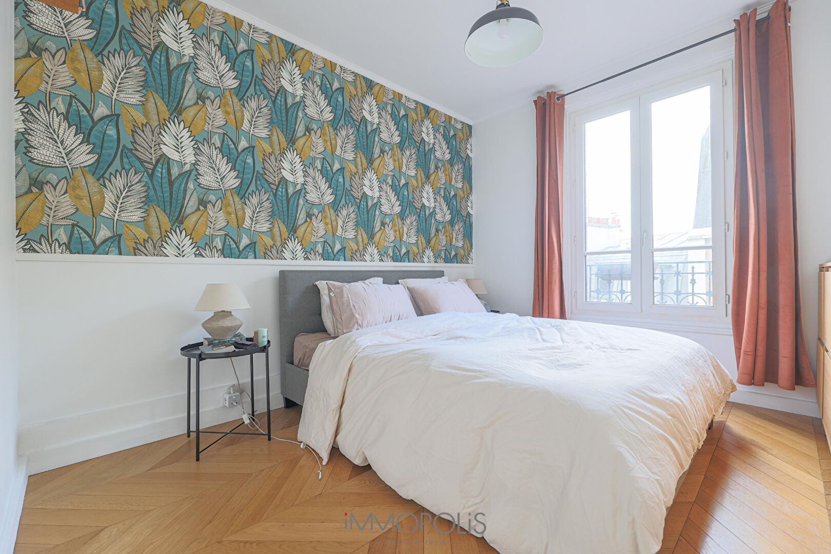 Superb 2 bedroom apartment elevator Caulaincourt / Junot 6