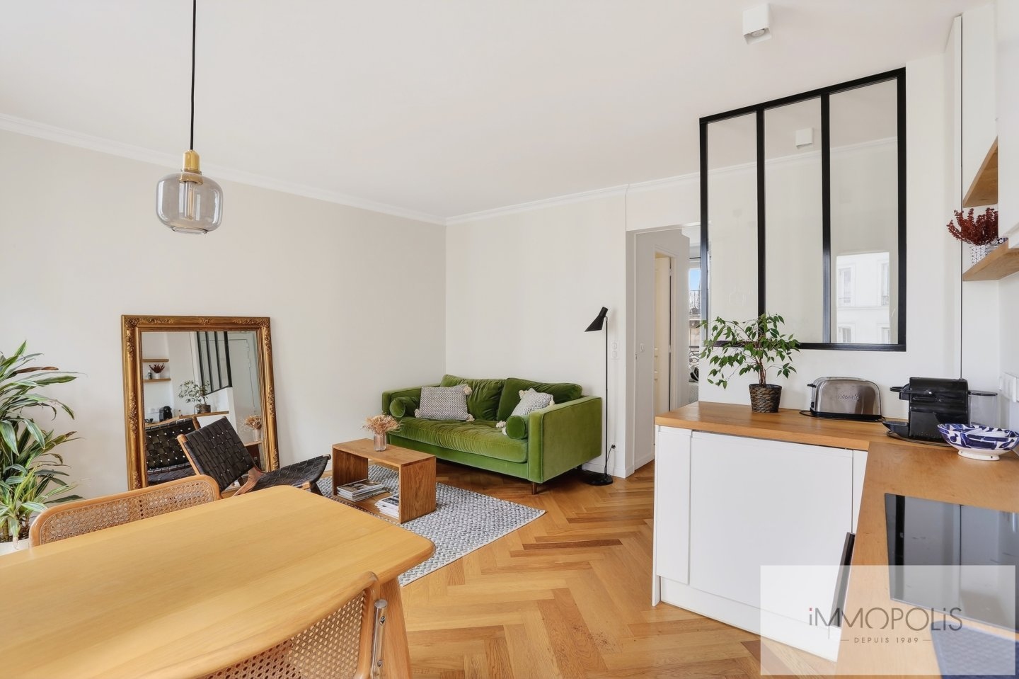 Favorite guaranteed: magnificent 2-room apartment completely renovated with elevator 11 Favorite guaranteed: magnificent 2-room apartment completely renovated with elevator 11