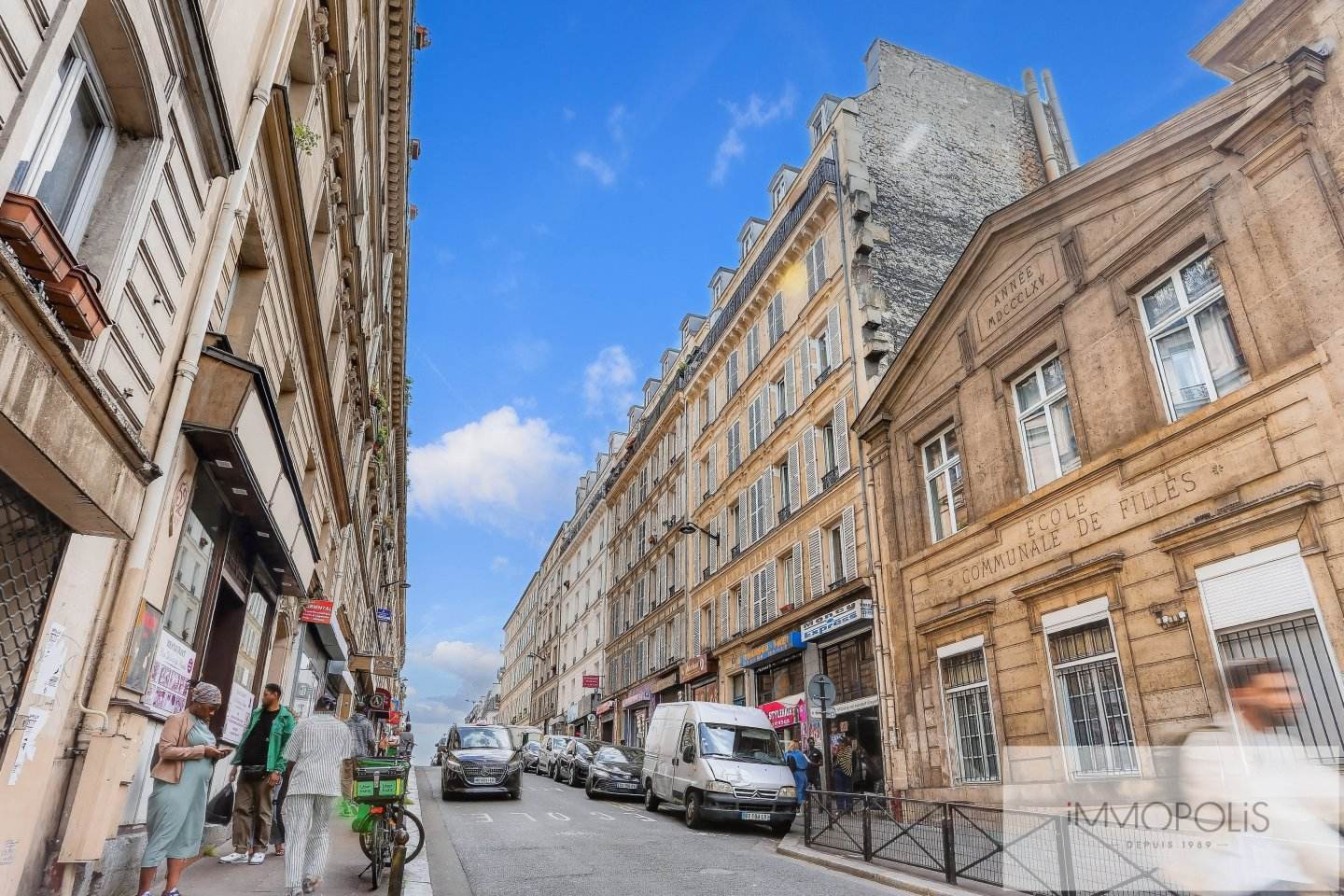 Favorite guaranteed: magnificent 2-room apartment completely renovated with elevator 12 Favorite guaranteed: magnificent 2-room apartment completely renovated with elevator 12