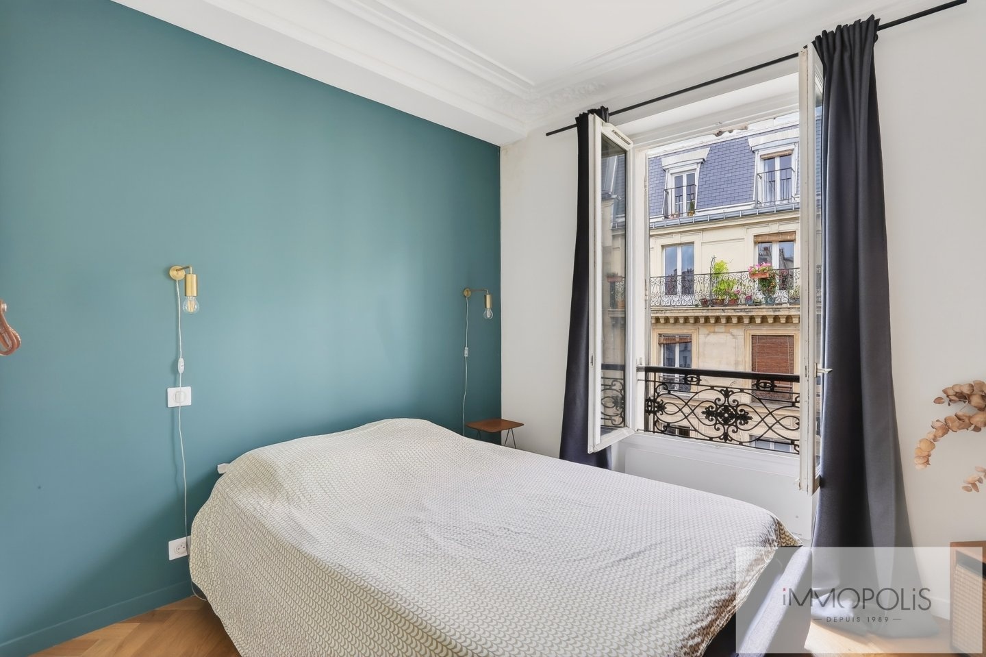 Favorite guaranteed: magnificent 2-room apartment completely renovated with elevator 5 Favorite guaranteed: magnificent 2-room apartment completely renovated with elevator 5