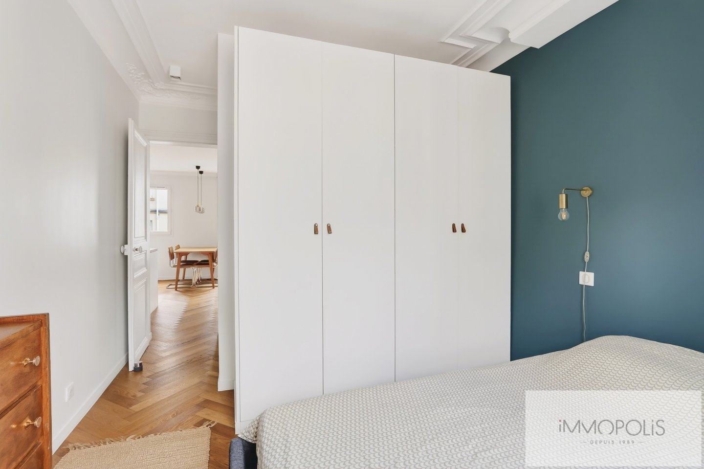 Favorite guaranteed: magnificent 2-room apartment completely renovated with elevator 6 Favorite guaranteed: magnificent 2-room apartment completely renovated with elevator 6