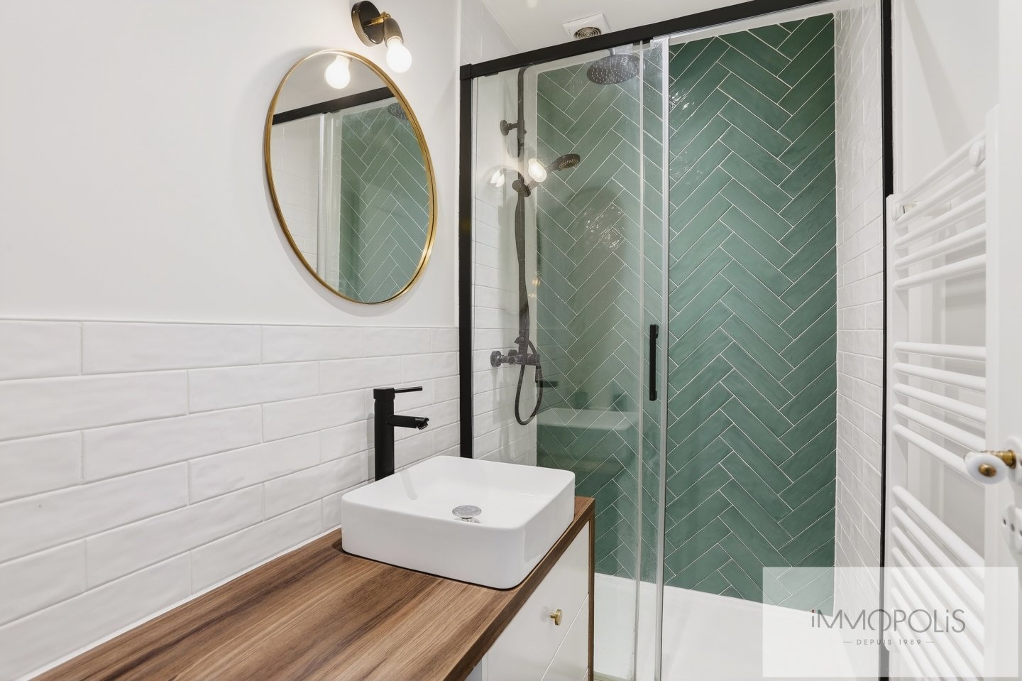 Favorite guaranteed: magnificent 2-room apartment completely renovated with elevator 7 Favorite guaranteed: magnificent 2-room apartment completely renovated with elevator 7