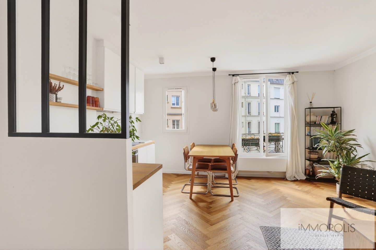 Favorite guaranteed: magnificent 2-room apartment completely renovated with elevator 9 Favorite guaranteed: magnificent 2-room apartment completely renovated with elevator 9