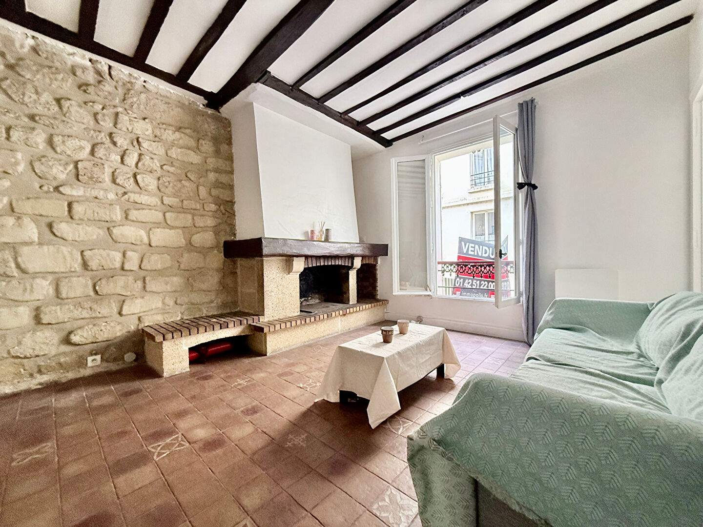Deux pièces bien placé à Montmartre, proche de la place des Abbesses 1