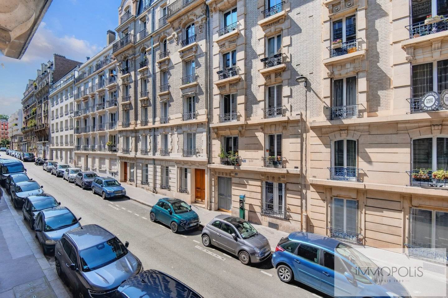 Rue Duhesme – Paris 18th. 13 Rue Duhesme – Paris 18th. 13