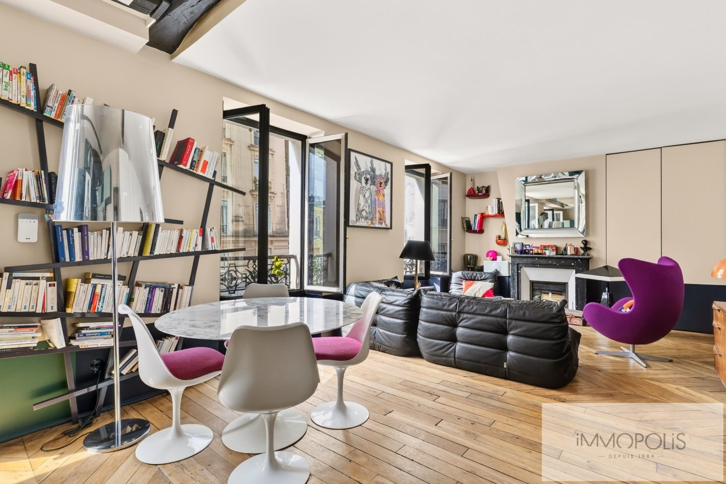 3 pièces entièrement rénové avec balcon. Abbesses. 1