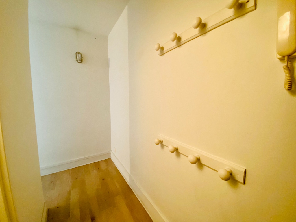 Appartement PARIS 18 – 1 pièce(s) – 30 m2 6