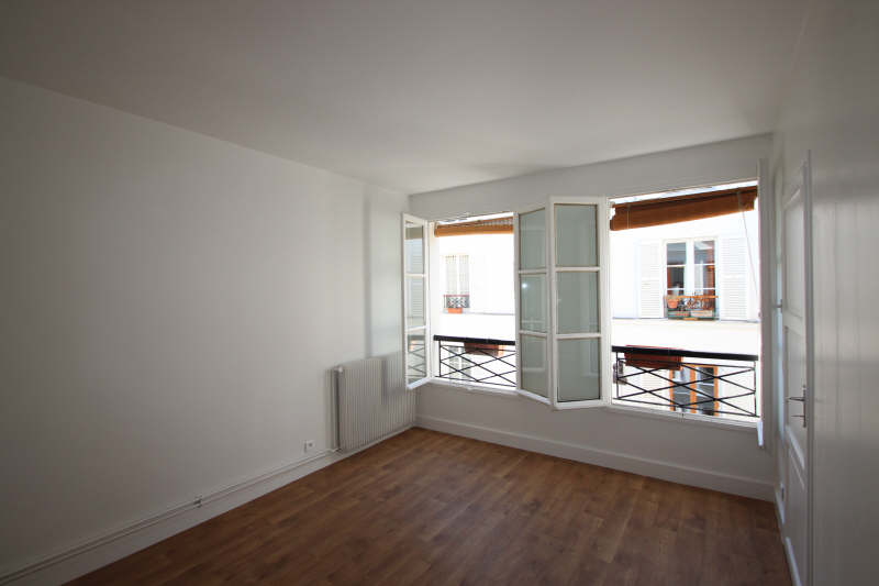 Appartement PARIS 18 – 2 pièce(s) – 31,82 m2 1