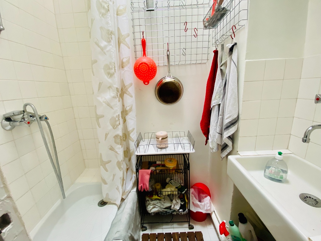 Appartement PARIS 18 – 1 pièce(s) – 11 m2 3 Appartement PARIS 18 – 1 pièce(s) – 11 m2 3