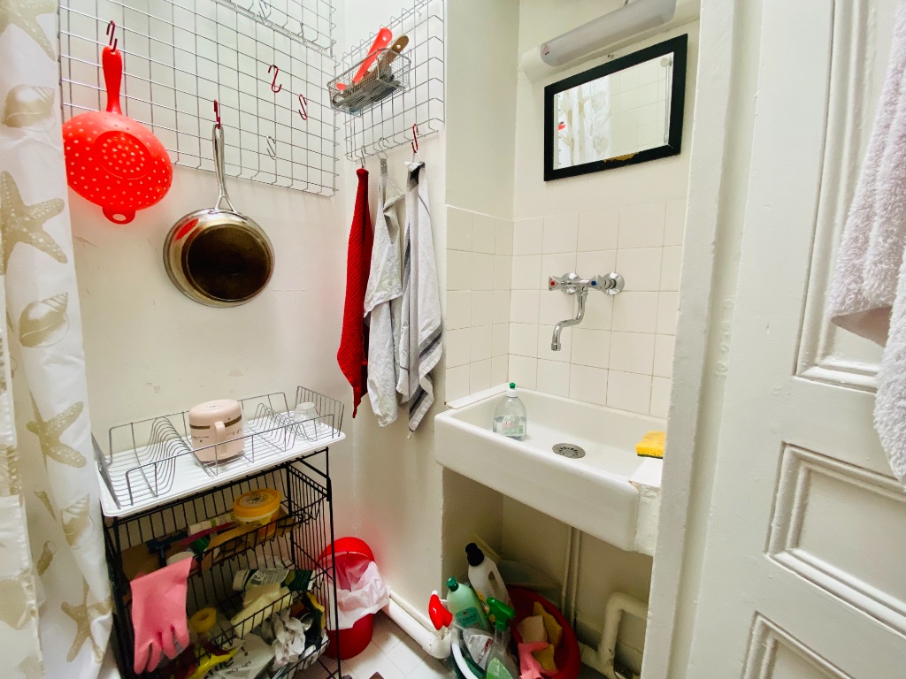 Appartement PARIS 18 – 1 pièce(s) – 11 m2 4 Appartement PARIS 18 – 1 pièce(s) – 11 m2 4