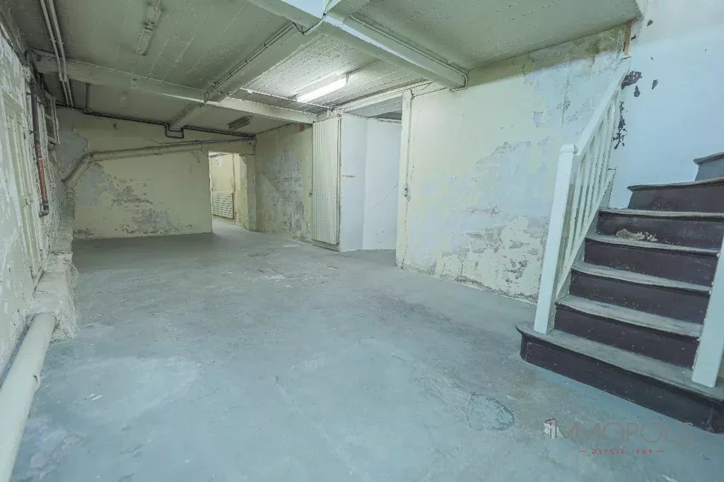 Local commercial Paris 215.08 m2 7 Local commercial Paris 215.08 m2 7