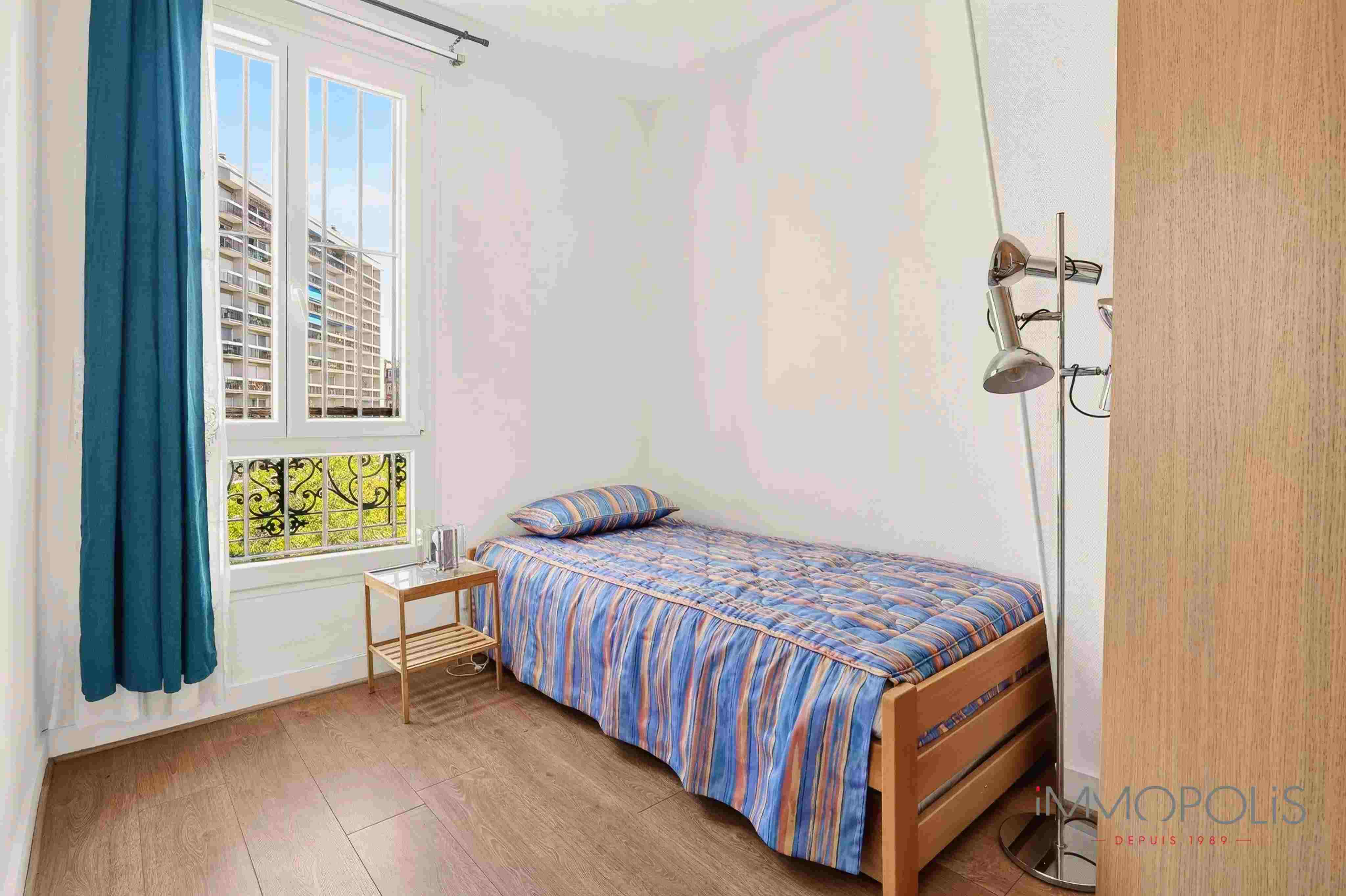 Quatre pièces dernier étage balcon filant ! 8 Quatre pièces dernier étage balcon filant ! 8