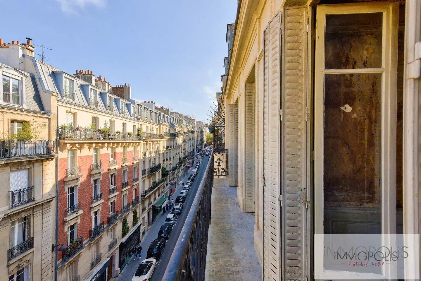 Charmant trois pièces avec balcon ! 1 Charmant trois pièces avec balcon ! 1