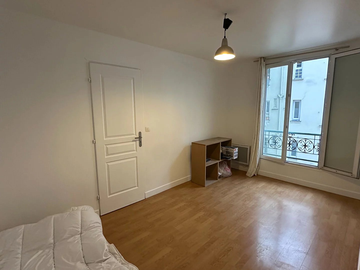 Deux pièces RUE RAMEY 5
