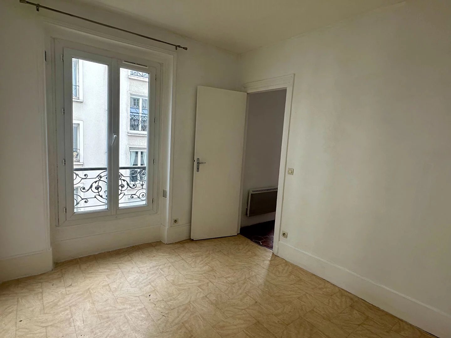 Rue Bachelet Charmant 3 pièces montmartrois 6 Rue Bachelet Charmant 3 pièces montmartrois 6