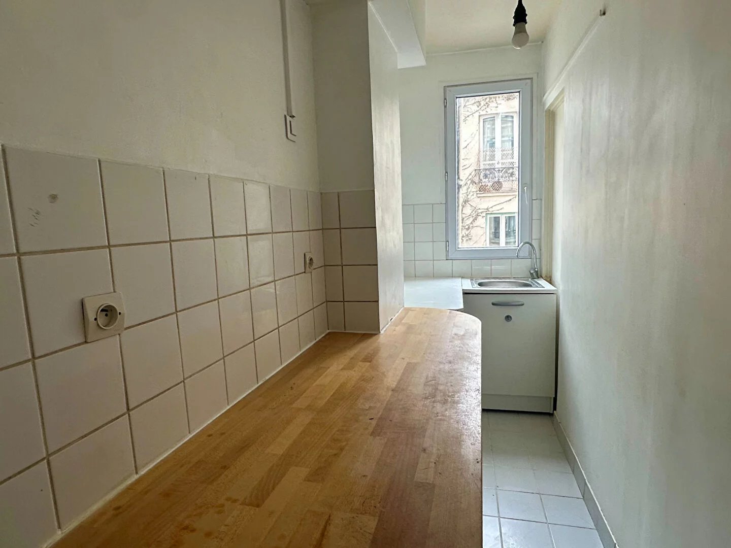 Rue Bachelet Charmant 3 pièces montmartrois 8 Rue Bachelet Charmant 3 pièces montmartrois 8