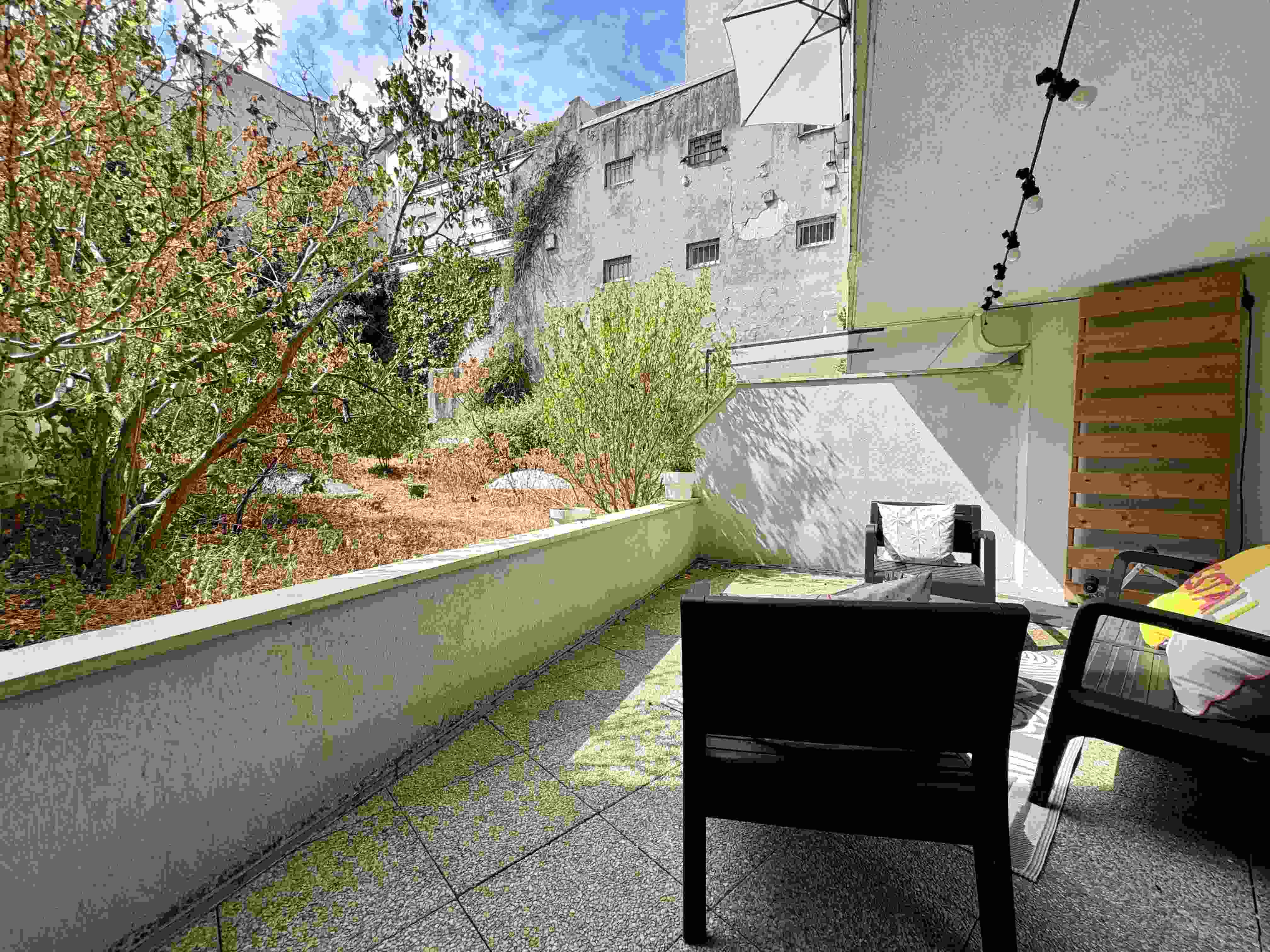 Rare in Jules Joffrin – Apartment with 16 m² terrace 1