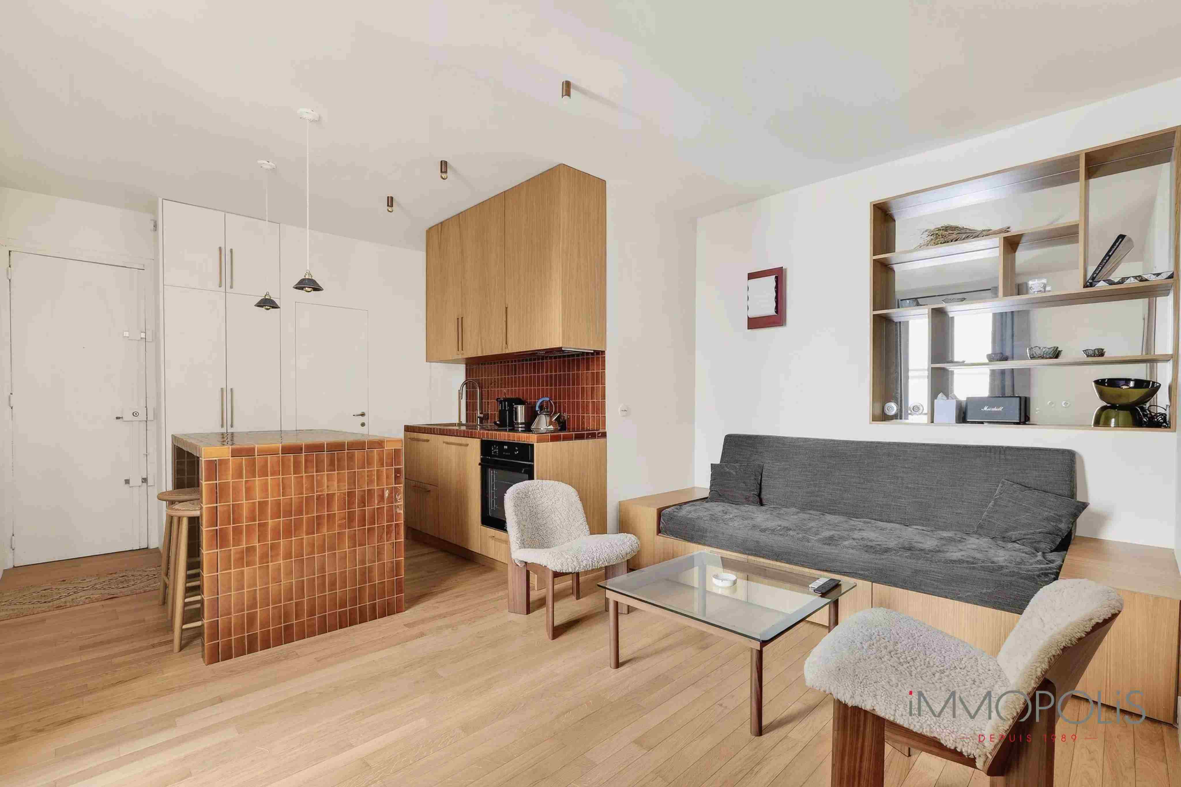 2 room apartment 35 m² Paris 18th 4