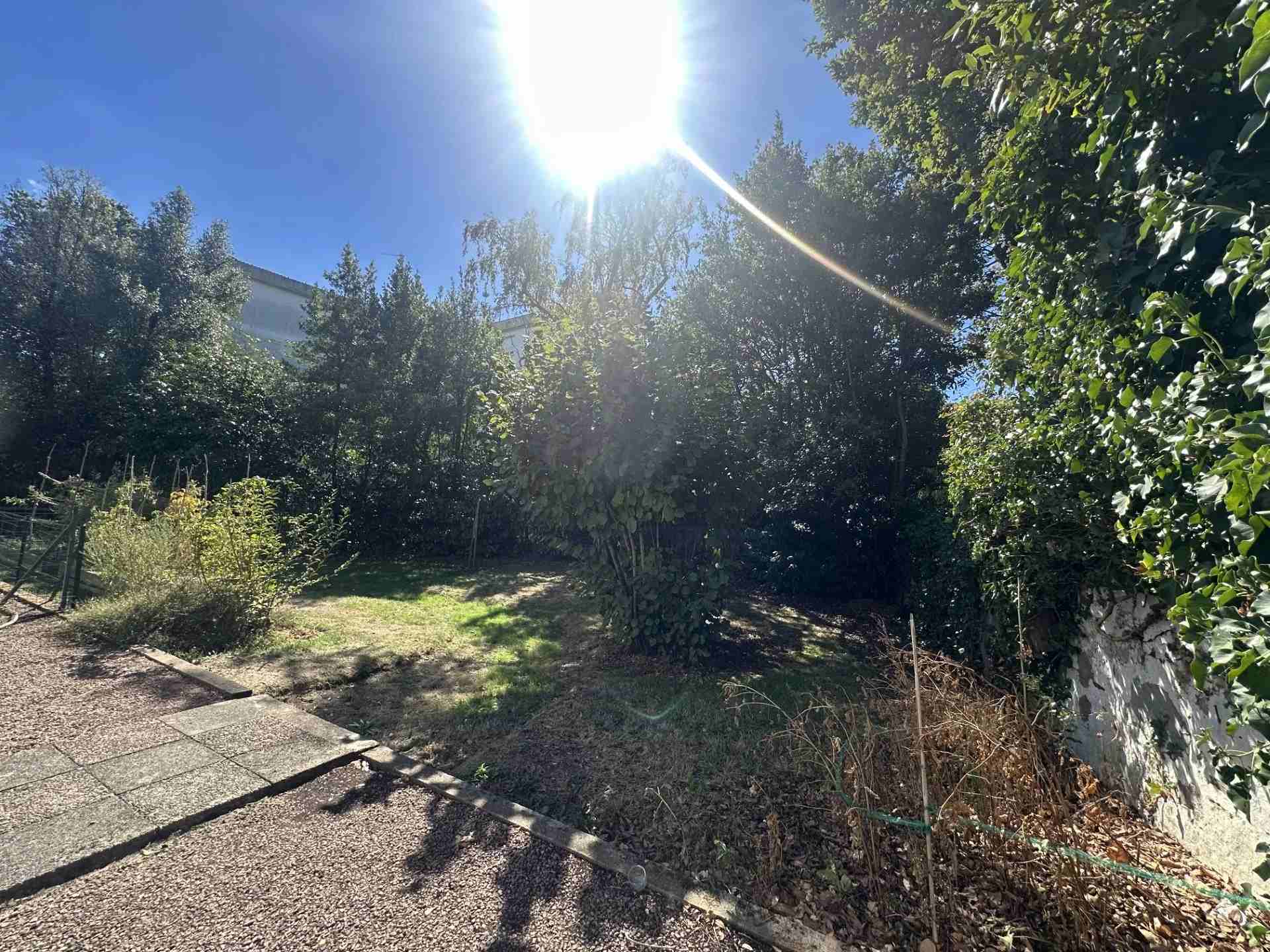 SAINT-FÉLIX – LARGE STUDIO 32 M² ON THE TOP FLOOR 10 SAINT-FÉLIX – LARGE STUDIO 32 M² ON THE TOP FLOOR 10