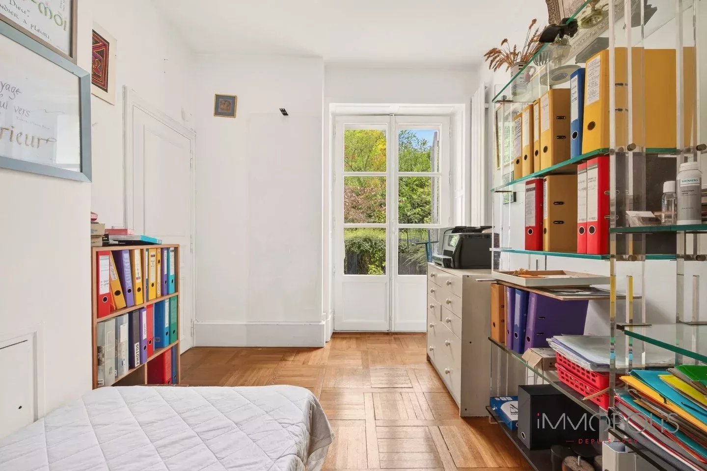 Résidence privée « Folie Sandrin » Montmartre. 14 Résidence privée « Folie Sandrin » Montmartre. 14