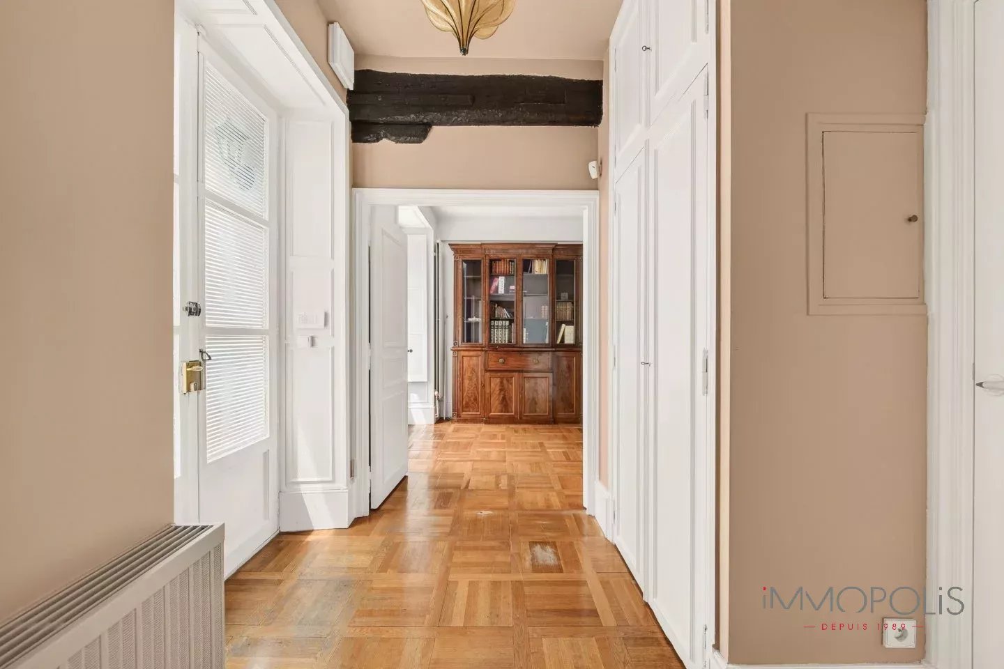 Résidence privée « Folie Sandrin » Montmartre. 8 Résidence privée « Folie Sandrin » Montmartre. 8