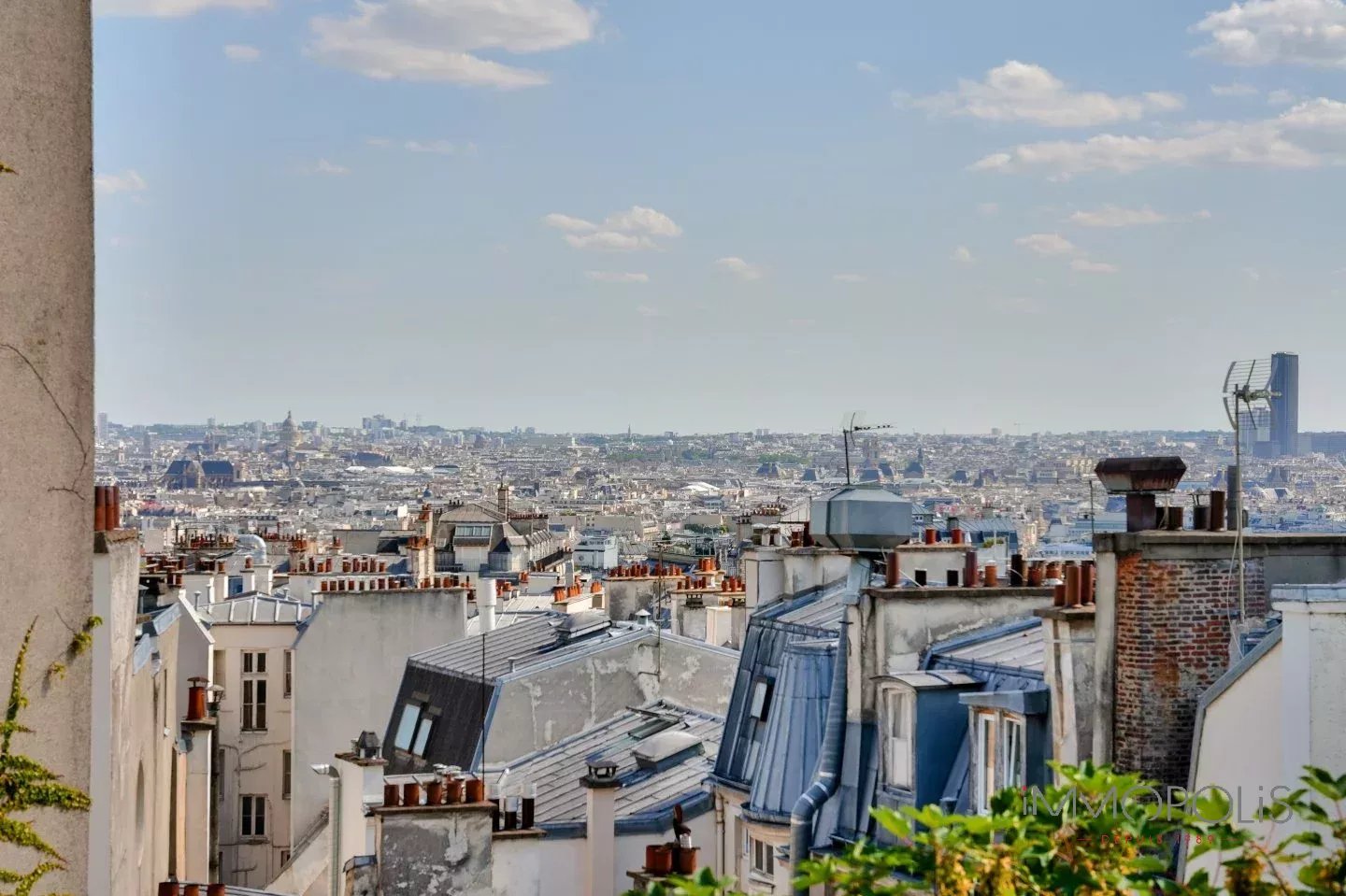 Vue exceptionnelle à Montmartre. 3 Vue exceptionnelle à Montmartre. 3