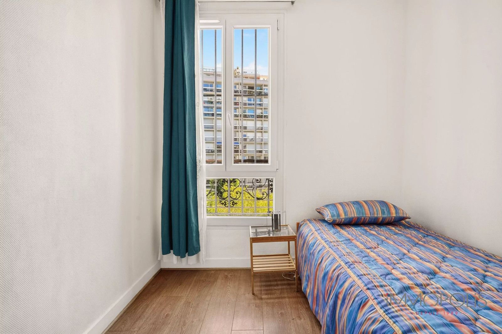 Quatre pièces dernier étage balcon filant ! 9 Quatre pièces dernier étage balcon filant ! 9