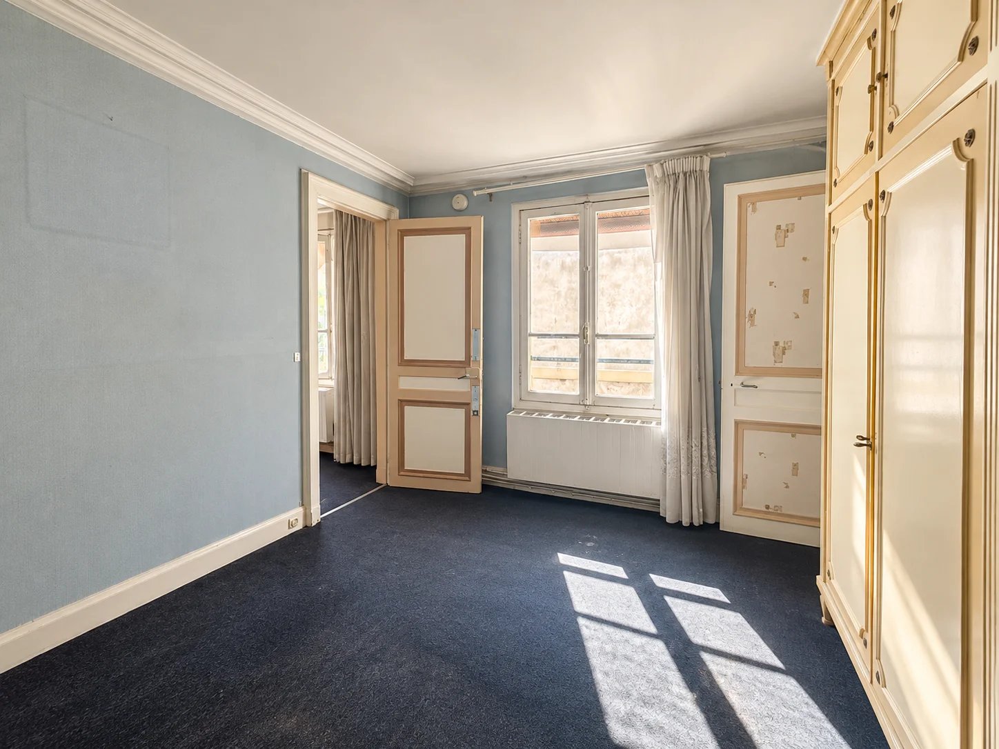 HAUT-MARAIS – TEMPLE | 115 M² TO REINVENT | 3 TO 4 BEDROOMS 7 HAUT-MARAIS – TEMPLE | 115 M² TO REINVENT | 3 TO 4 BEDROOMS 7