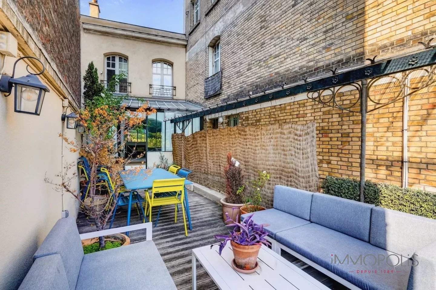 Bien exceptionnel et rare en plein coeur de Montmartre. 3 Bien exceptionnel et rare en plein coeur de Montmartre. 3