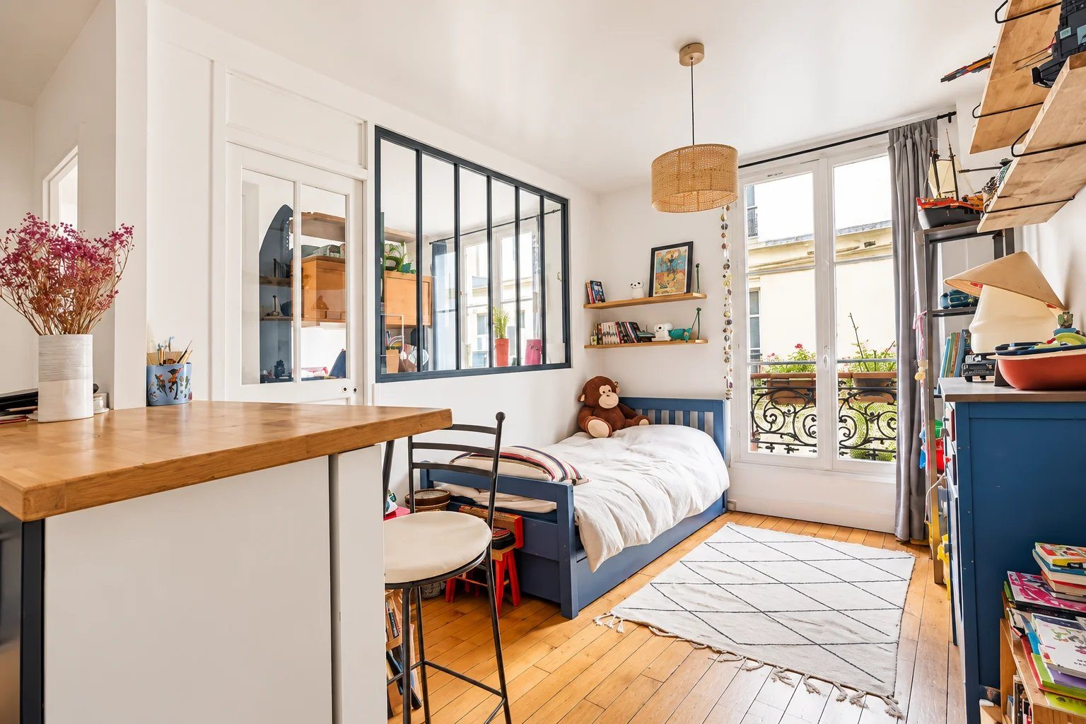 PARIS 17th – RUE DES MOINES | CHARMING FAMILY APARTMENT – 113 M² – 4 BEDROOMS 8 PARIS 17th – RUE DES MOINES | CHARMING FAMILY APARTMENT – 113 M² – 4 BEDROOMS 8