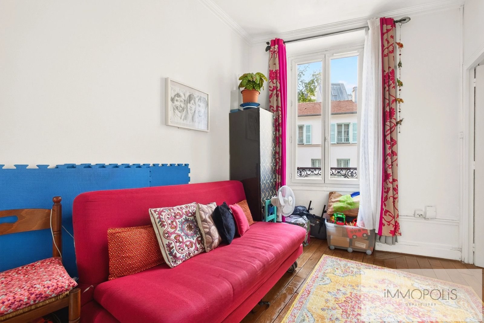 Montmartre – Rue Lepic / Abbesses – 2 chambres 7 Montmartre – Rue Lepic / Abbesses – 2 chambres 7