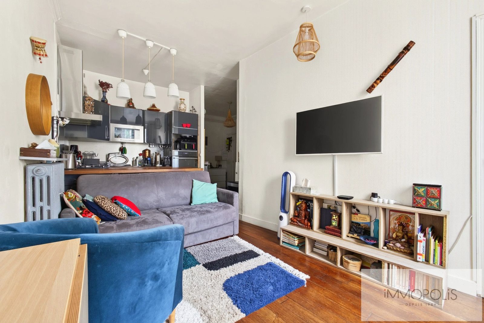 Montmartre – Rue Lepic / Abbesses – 2 chambres 9 Montmartre – Rue Lepic / Abbesses – 2 chambres 9