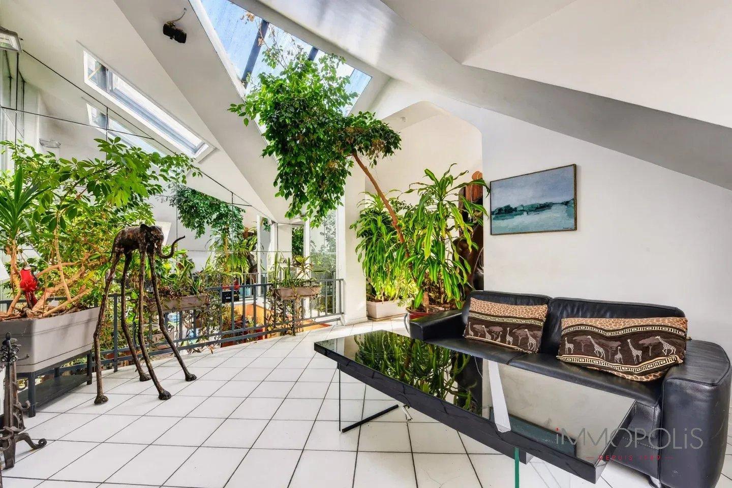 House with terrace – Haut Montmartre. 2