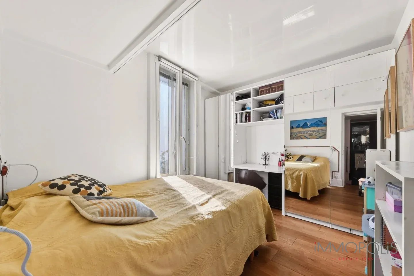 House with terrace – Haut Montmartre. 10 House with terrace – Haut Montmartre. 10